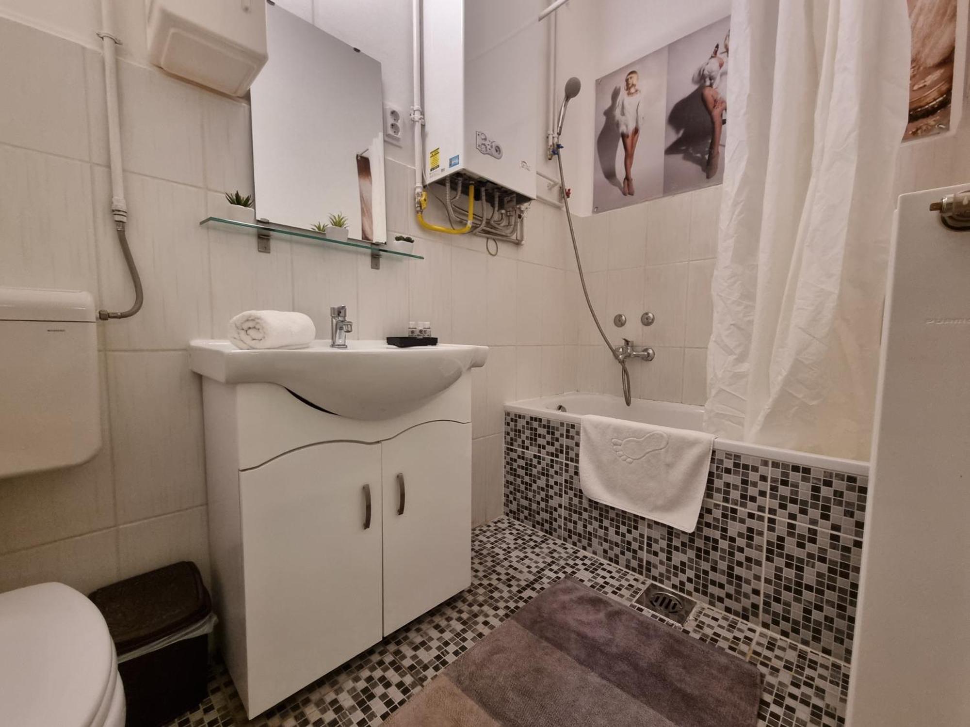 Pody Apartment Будапеща Екстериор снимка