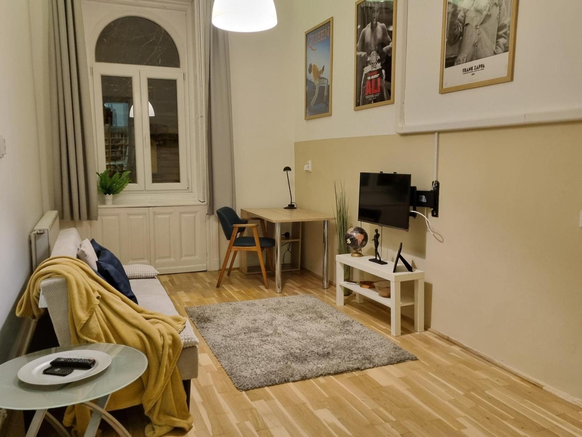 Pody Apartment Будапеща Екстериор снимка